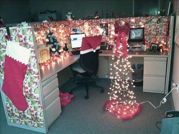 19 Of The Best And Worst Office Christmas Decorations You Ve Ever Seen