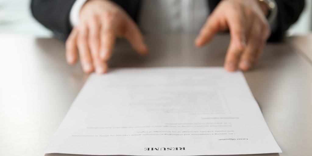 Should Candidates Include A Profile Picture On Resumes SocialTalent